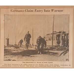 WWII German Infantry In Streets Of Warsaw Military News Paper Clipping